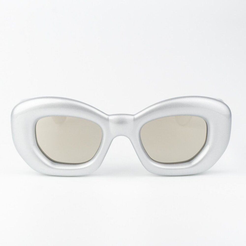 Loewe Sunglasses Lw40117i 20c Metallized Silver Grey Smoke Mirror Cat Eye